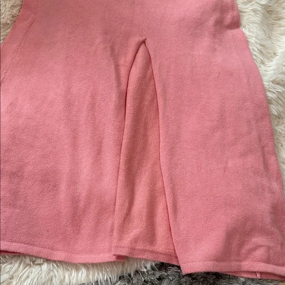 C&C California Pink and Cream Turtleneck Dress - Picture 4 of 5